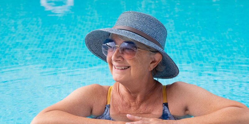 Cover photo of a senior for the article: A Look at a Day in the Life of a Solo Ager in Senior Living