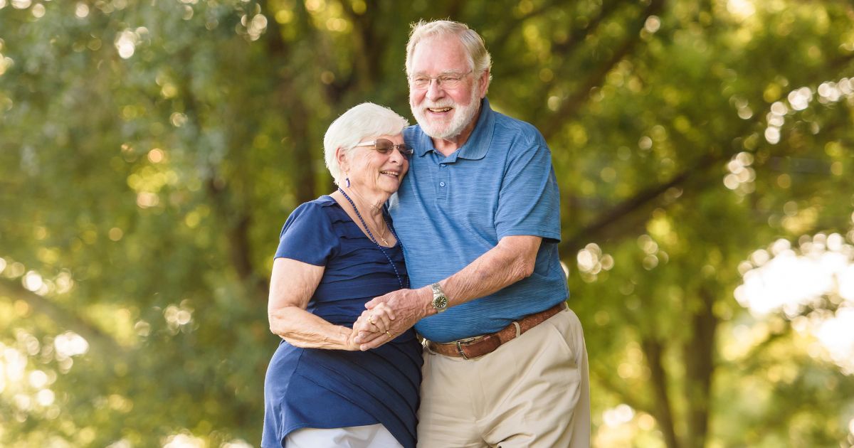 5 Points to Understand About Senior Socialization
